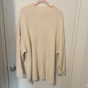 Old Navy Cream Ribbed Crewneck Sweater
